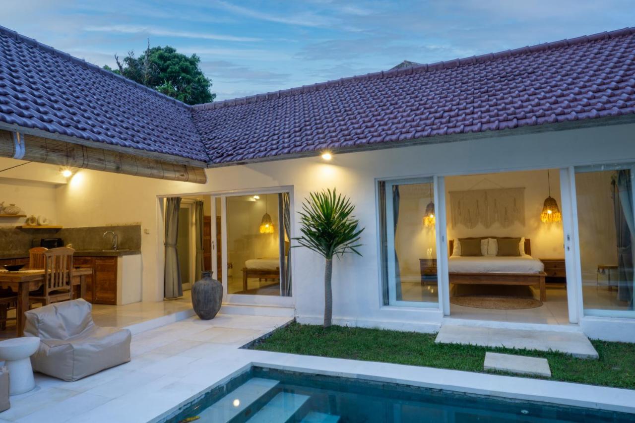 Villa Pagu Seminyak  Luaran gambar