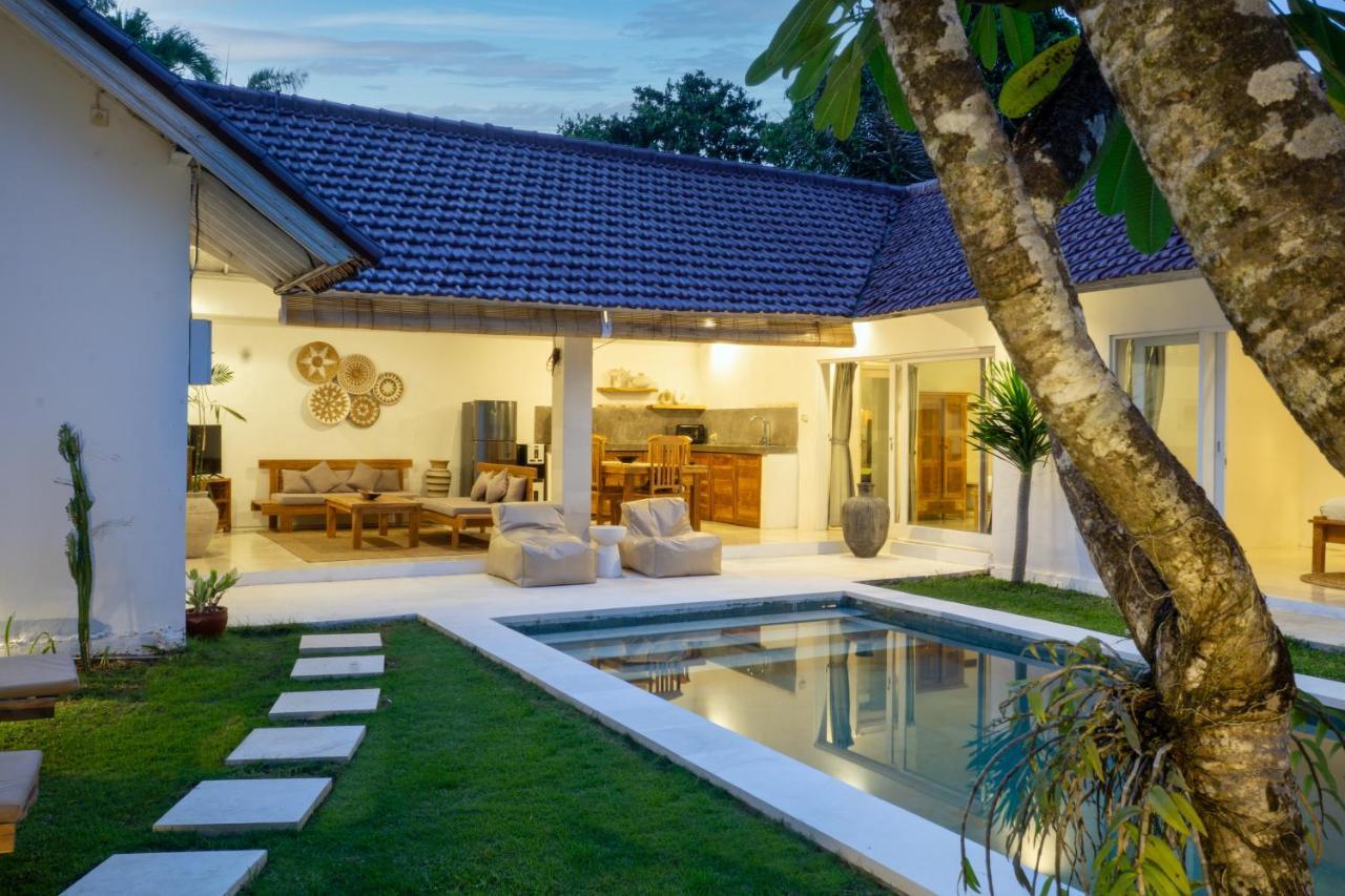 Villa Pagu Seminyak  Luaran gambar